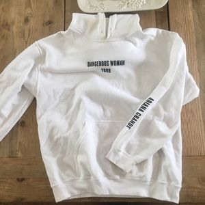 Tops - ARIANA GRANDE MERCH Tops - ARIANA GRANDE MERCH